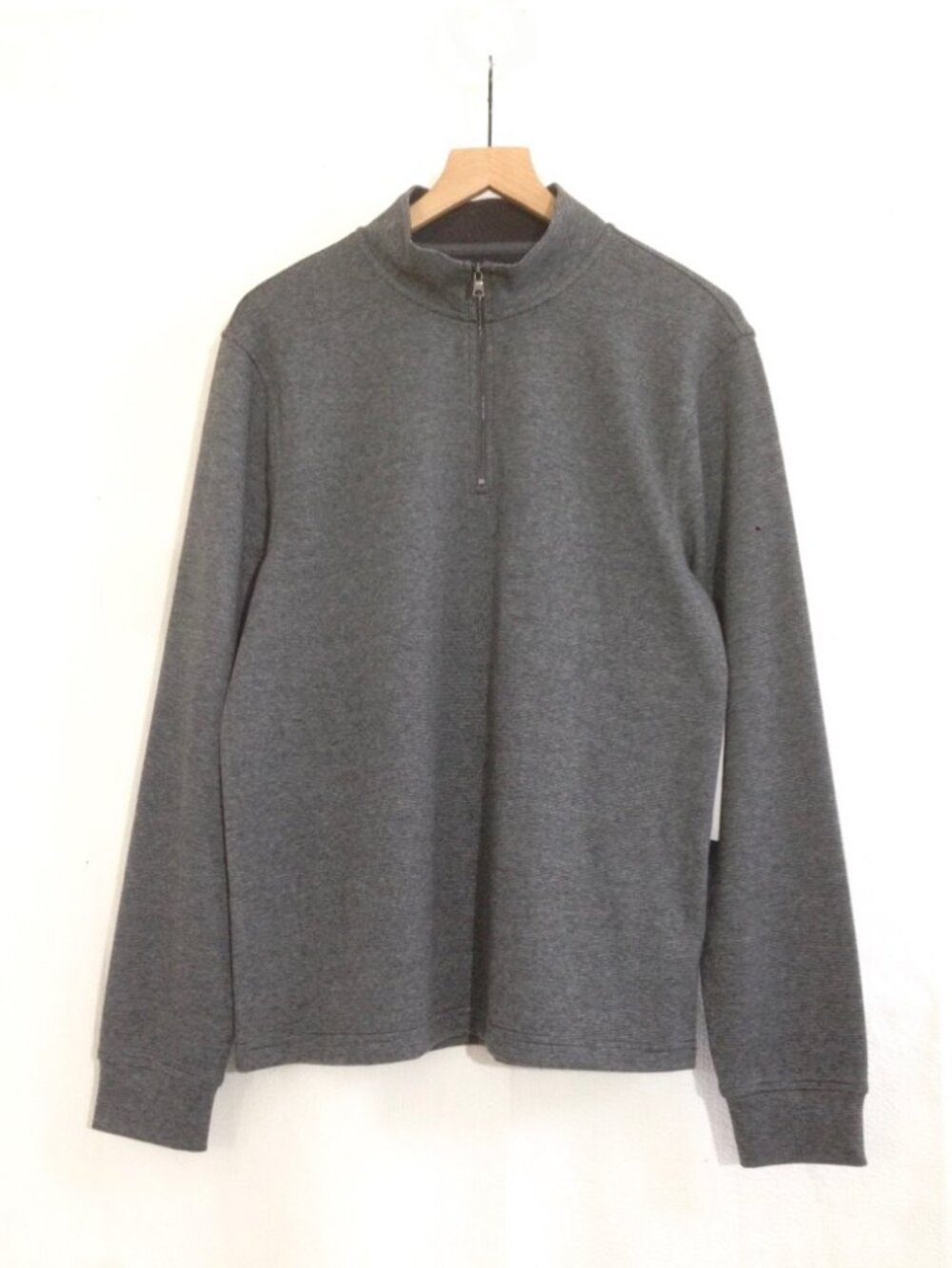 J.Crew Men’s Soft-knit, Half-zip Pullover Sample in Grey- Med - NWT  If new, thi